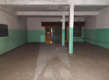 Casa de 5 ambientes, Florencio Varela · Venta de Casa 200 m² con Locales Comerciales - Villa del Plata