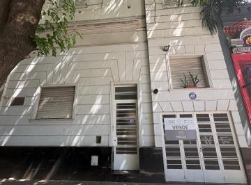 Casa · 290m² · 6 Ambientes · 1 Cochera · Casa en Venta en La Plata