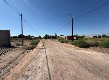 Terreno · 300m² · Lote en Venta en Centenario. Entorno Residencial y Proyección