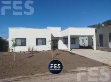 Casa · 128m² · 4 Ambientes · 2 Cocheras · Venta Casa 4 Ambientes en Horizontes Al Sur