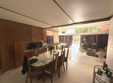 Casa · 275m² · 5 Ambientes · 1 Cochera · Venta - Casa 4 Dorm. - España y Hospitales