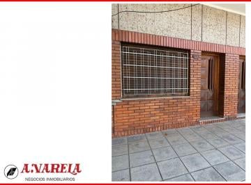 Casa de 4 ambientes, Lanús · Casa con Pileta en Venta
