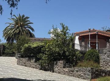 Casa · 189m² · 4 Ambientes · 2 Cocheras · Venta Casa Planta Baja en Talar de Mediolaza