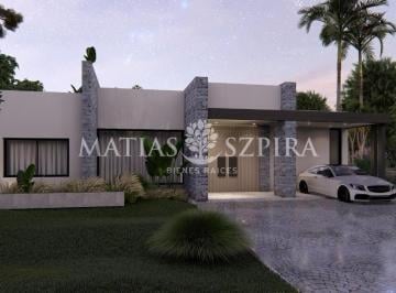 Casa · 187m² · 5 Ambientes · 2 Cocheras · Oportunidad Casa en Venta en Santa Ana, Usd100.000 y Cuotas