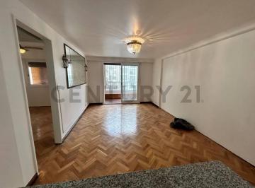 Departamento · 56m² · 4 Ambientes · Venta de Departamento de 3 Ambientes en Recoleta, Capital Federal