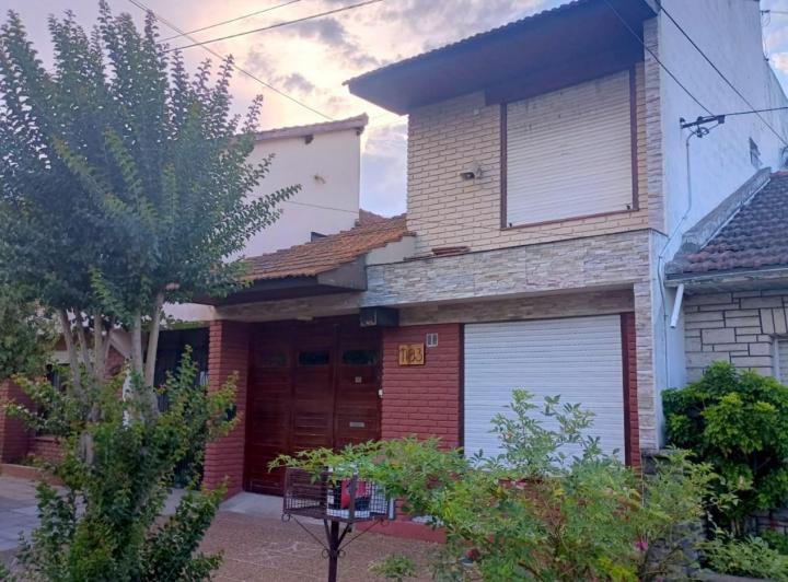 Departamento · 70000m² · 3 Ambientes · 1 Cochera
