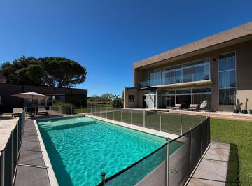 FUG-SPF-1060_2 · Casa en Venta en Soldini