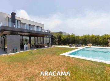 RRA-RR1-2099_2 · Casa en Venta 3 Dorm. en Terralagos