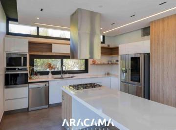 Casa en Venta de 5 ambientes Canning · Casa en Venta 3 Dorm. en Terralagos
