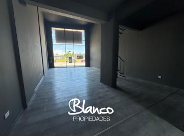 Local comercial · 145m² · Local en Alquiler Sobre Panamericana en Legend Residences - Pilar