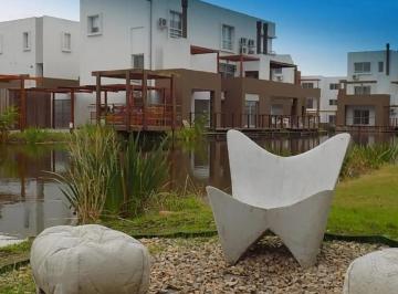 Departamento · 75m² · 3 Ambientes · 1 Cochera · Departamento en Planta Baja.
