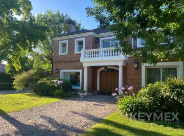 Casa · 376m² · 9 Ambientes · 4 Cocheras · Casa en Venta 6 Amb en Barrio Privado - palmer'S Cottage - Ingeniero Maschwitz