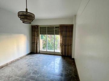 Departamento de 3 ambientes, Flores · Tres Ambientes Sobre Av Nazca, en Venta