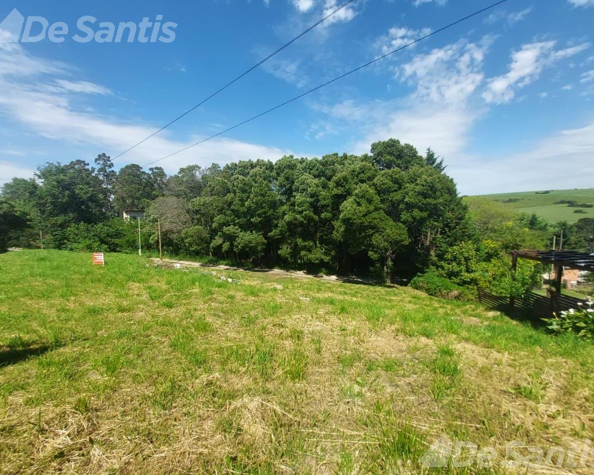 Terreno en esquina de 618 m² en Sierra de los Padres