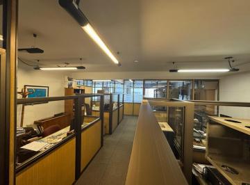 Oficina comercial · 300m² · 3 Cocheras · Oficina de 300 m² con 2 Cocheras a La Venta en Microcentro