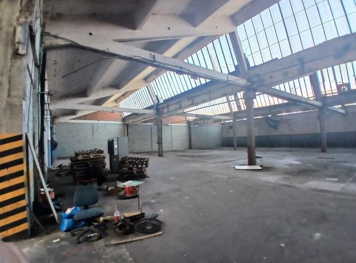 Depósito · 1179m² · 1 Cochera