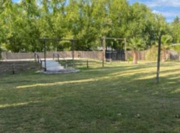 Quinta vacacional de 1 ambiente, El Sauce · En Venta: Amplio Terreno con Quincho y Pileta en Distrito El Sauce, Guaymallen, Mendoza