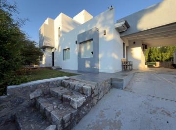 Casa de 5 ambientes, La Falda · Vendo Casa | 4 Ambientes | Gran Parque 1500 m² | Lista Para Vivir | La Falda