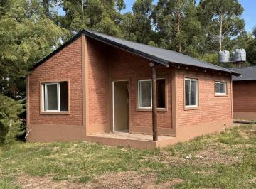 Casa · 45m² · 3 Ambientes · 1 Cochera · Casa Barrio El Bosque Colón