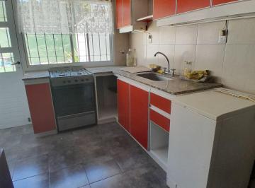 PH · 90m² · 3 Ambientes · 1 Cochera · Alquiler PH 3 Ambientes Garage y Patio - Chauvin