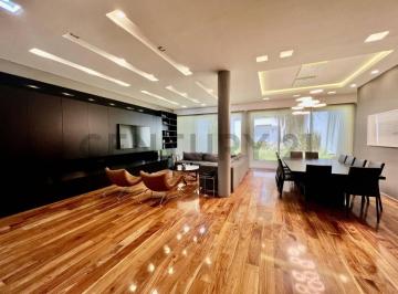 Casa · 466m² · 6 Ambientes · 2 Cocheras · Venta Casa de 6 Ambientes - Jardin - Cochera - Villa del Parque