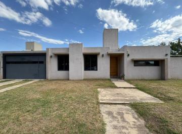 Casa de 3 ambientes, Córdoba · Comarca de Allende - Venta Casa - 2 Dorm