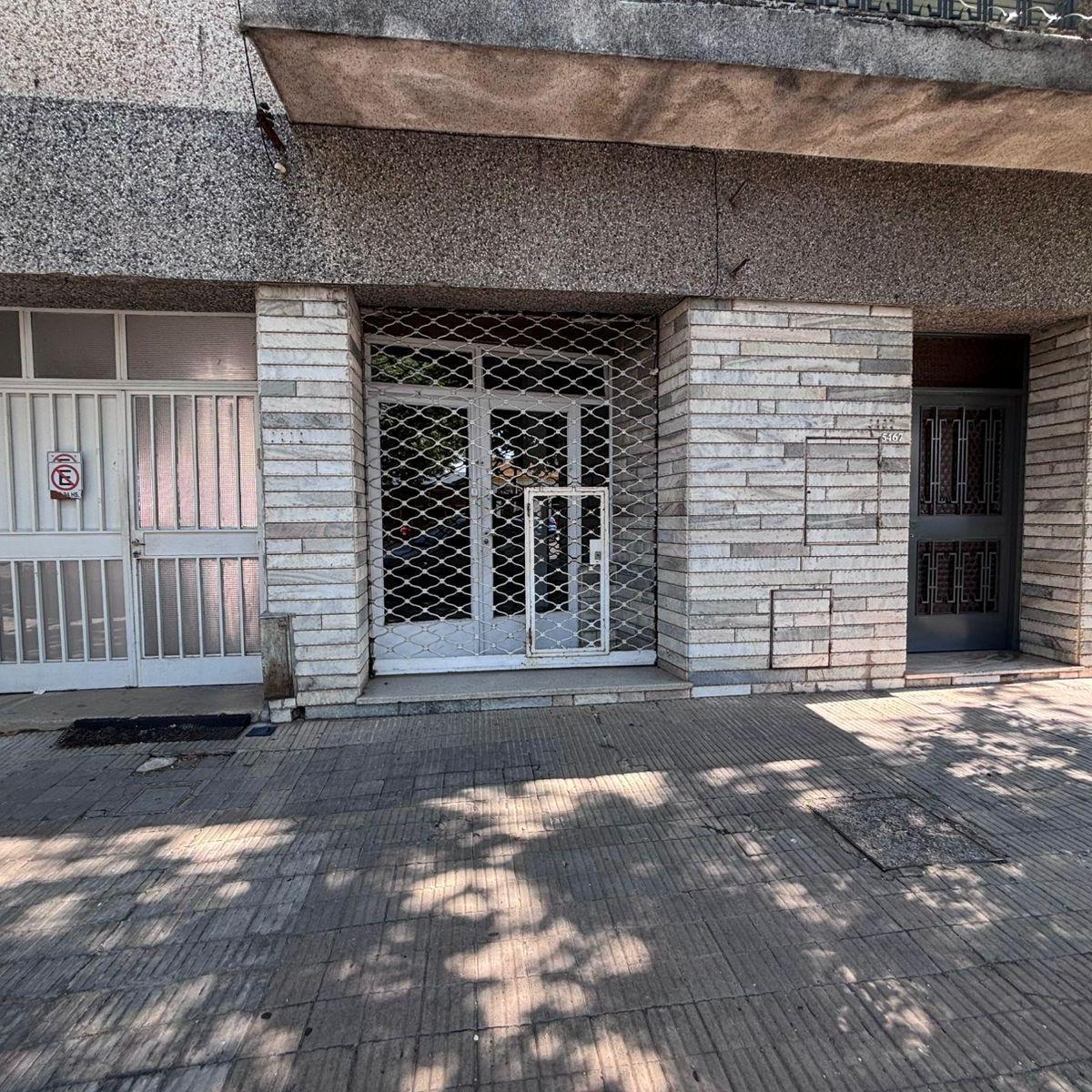 Av. Eva Peron al 5400, Azcuénaga, Rosario