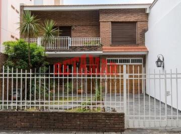 Casa de 4 ambientes, Morón · Chalet 4 Ambientes en Venta en Morón con Quincho, Garage y Altillo