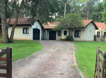 Casa · 280m² · 4 Dormitorios · Chalet Desarrollado en Planta Baja en Lo Mejor de Cariló