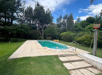 Quinta vacacional de 3 ambientes, La Plata · Venta/permuta Casa Quinta con Pileta 3 Ambientes - El Peligro
