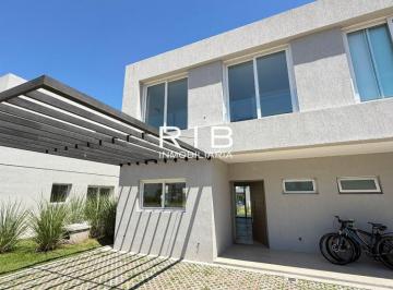 Departamento de 4 ambientes, Pilar · Pilará Townhouses - 4 Ambientes en Duplex con Jardín