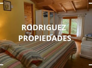 Casa · 80m² · 5 Ambientes · 1 Cochera · Casa en Mar Azul