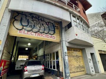 Local comercial · 600m² · 3 Ambientes · Galpón con Oficinas, Local y Vivienda 3 Amb - con Acceso Separados