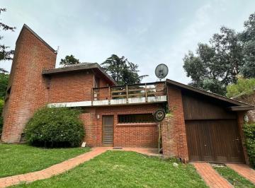 Casa · 203m² · 5 Ambientes · 1 Cochera · Casa en Sierra de Los Padres