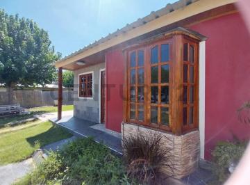 Casa · 70m² · 4 Ambientes · 1 Cochera · Casa en Venta, Barrio Privado Rosa Mosqueta, Guaymallen