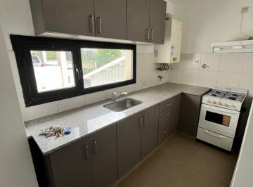 Departamento de 3 ambientes, Cipolletti · Alquiler Depto 2 Dorm con Cochera - Centro Cipolletti