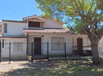 Casa · 300m² · 7 Ambientes · Casa Chalet en Venta en Nueva Atlantis, Costa Atlántica, Buenos Aires