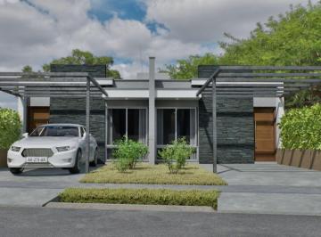 PH de 2 ambientes, Mayor Drummond · Casas en Venta de 1 y 2 Dorm.