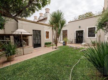 Casa · 125m² · 3 Ambientes · Casa Falabella / 3 Amb. Jardin, Parrilla. Divina!