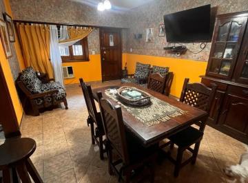 Casa · 110m² · 3 Ambientes · Casa en Venta Rondeau 282 Wilde