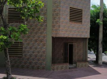 Bodega-Galpón en Alquiler Montecristo · Propiedad Corporativa con Galpón y Oficinas en Alquiler