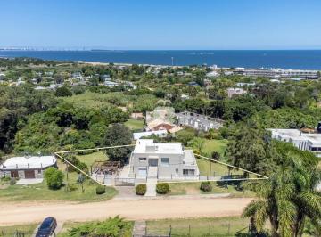 Foto1 · Casa en Venta en Las Grutas, Punta Ballena - Ref: Pbi15534