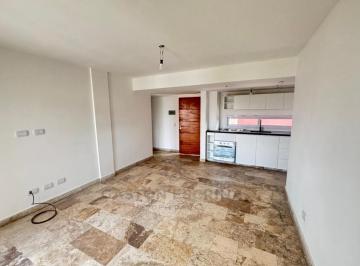 Departamento · 64m² · 3 Ambientes · 1 Cochera · Departamento en Moron