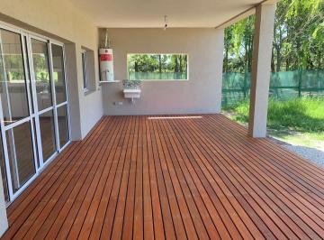 Casa · 120m² · 3 Ambientes · 1 Cochera · Casa en Posada de Los Lagos