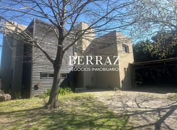 Casa · 257m² · 4 Ambientes · 1 Cochera · Oportunidad! Casa Venta 4 Ambientes en Saint matthew'S Pilar Lote de 800 m²