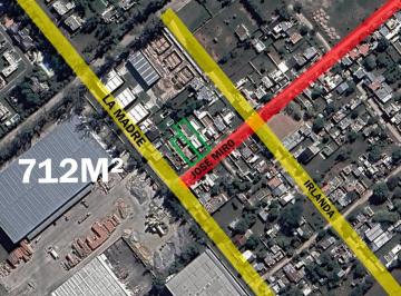 Terreno · 84m² · 3 Ambientes · 1 Cochera · Terreno en Venta - 712 m² - Moreno