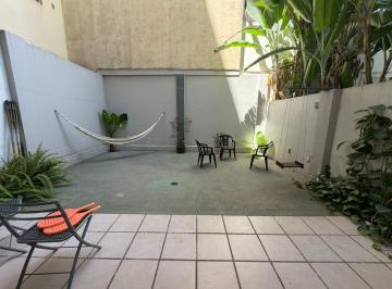 Departamento de 4 ambientes, Almagro · 4 Ambientes Renovado con Gran Patio - Almagro
