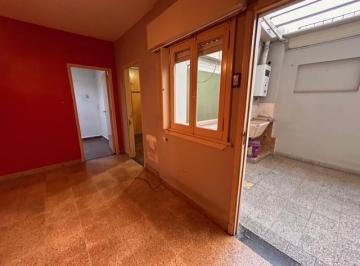 PH · 33m² · 2 Ambientes · PH de 2 Ambientes en Planta Baja con Patio en Venta en Floresta