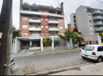 Departamento de 7 ambientes, Almirante Brown · Venta de Penthouse en Zona Céntrica de Adrogué