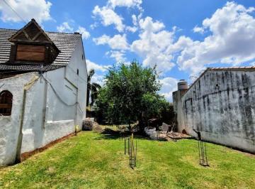 Terreno · 380m² · Lote en Castelar Sur, en Zona Residencial. Barrio Seré.